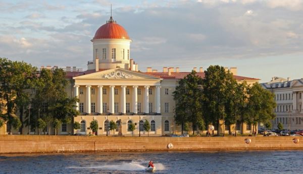 Места, связанные с литературой, которые стоит посетить каждому